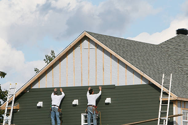 Professional Siding technician working in Asheboro, NC